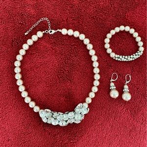 Vintage Bead Necklace Set